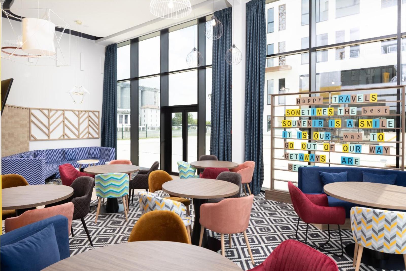 Hampton By Hilton Târgu-Mureş Extérieur photo