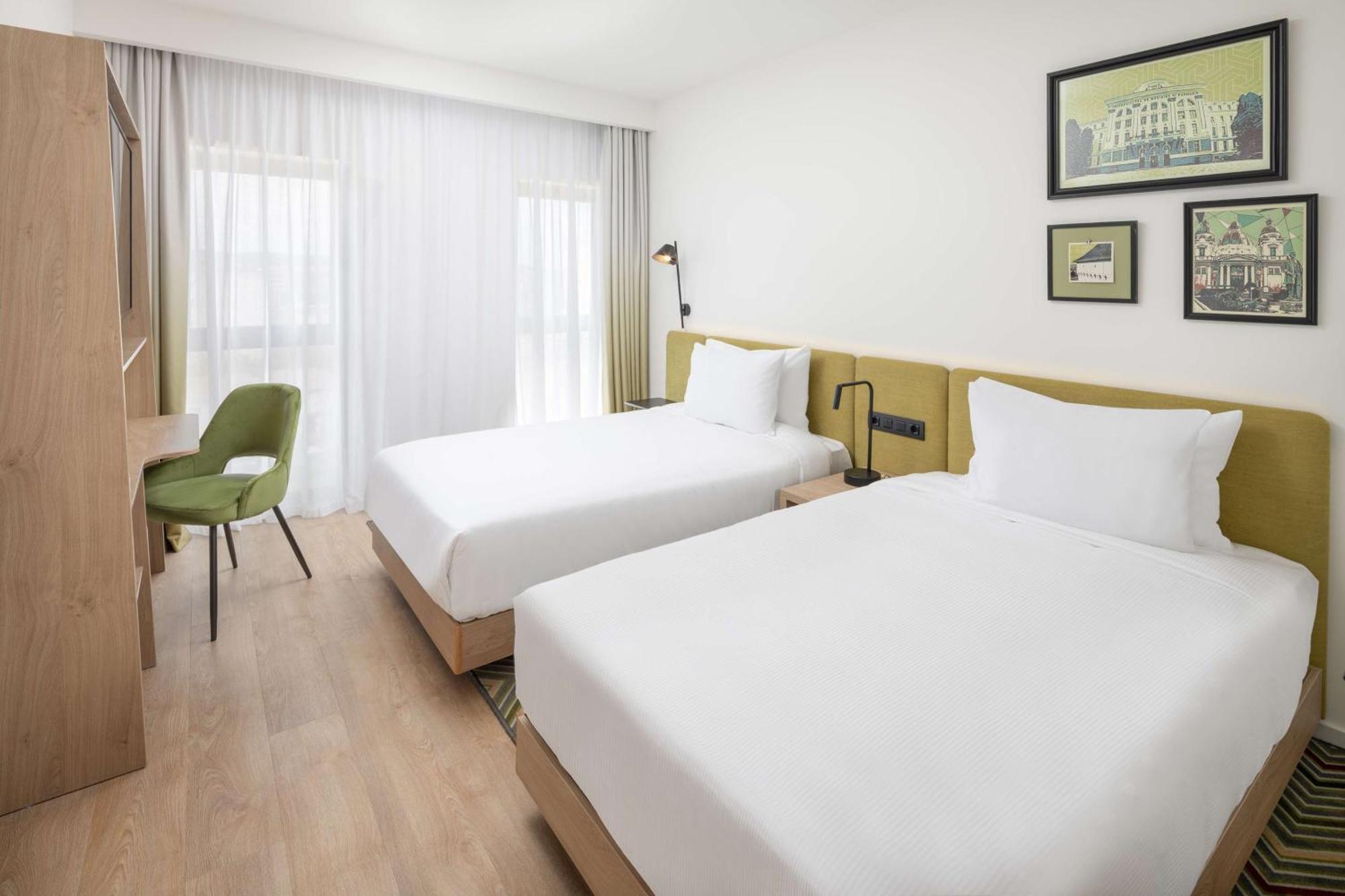 Hampton By Hilton Târgu-Mureş Extérieur photo