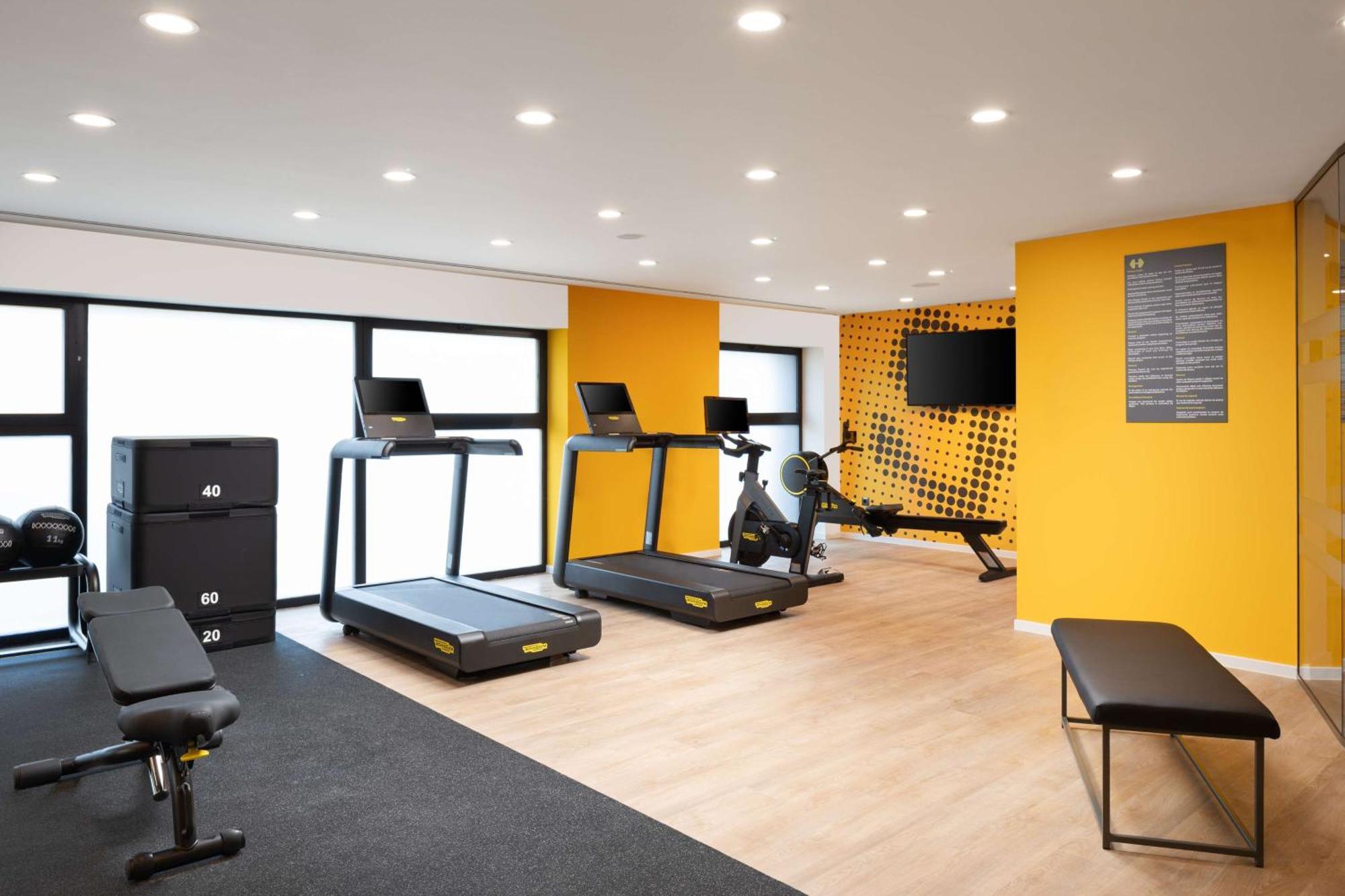 Hampton By Hilton Târgu-Mureş Extérieur photo