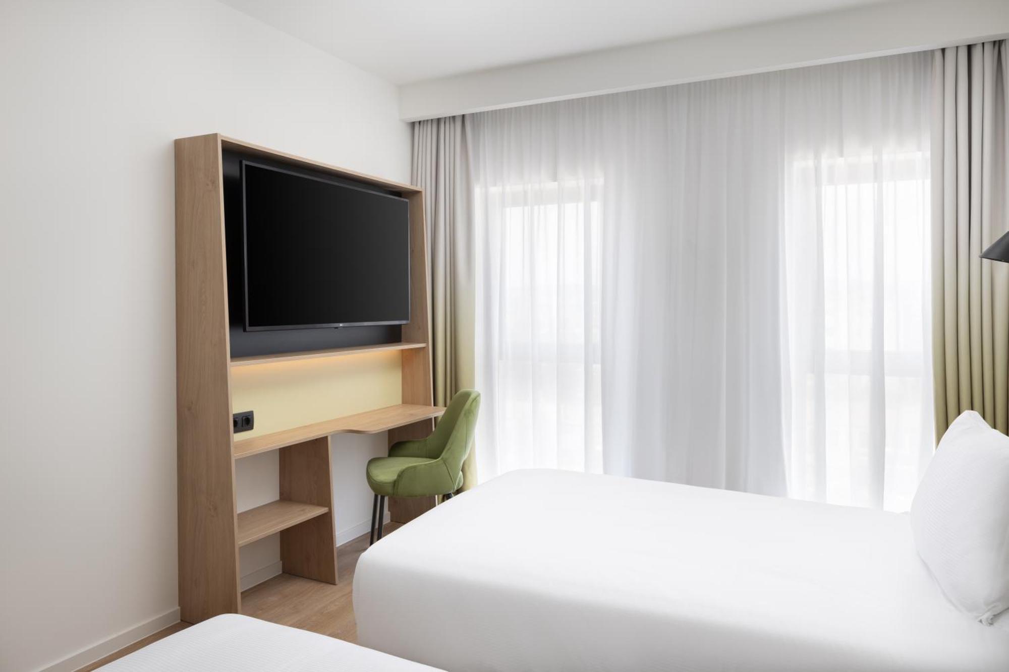 Hampton By Hilton Târgu-Mureş Extérieur photo